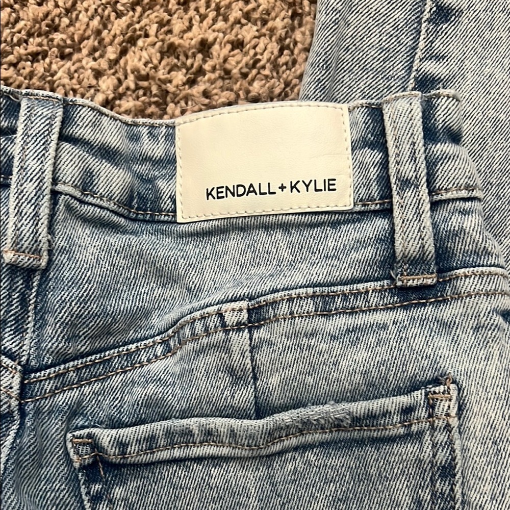 Kendall and Kylie Jeans - Picture 4 of 5